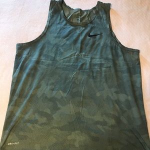 Men’s Nike Dri-fit tank